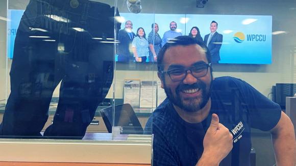 Our friendly tellers like Luis A. helped to raise more than $1,600 for Children's Hospital LA during Miracle Jeans Day.